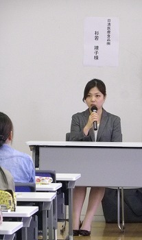 卒業生の講演③.jpg