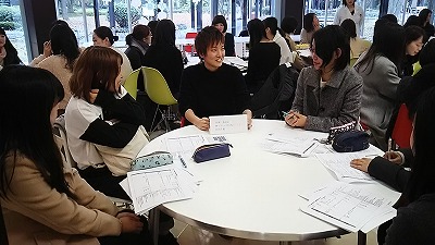 2017内定者体験発表会⑤.jpg