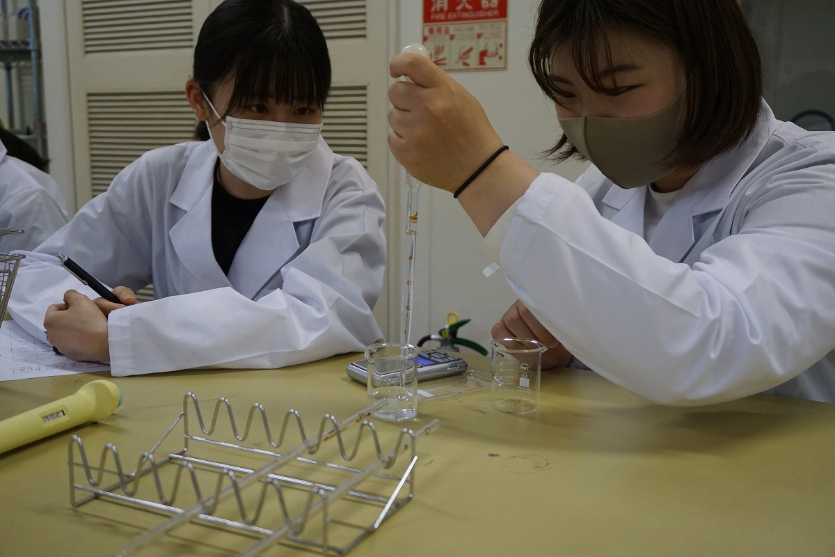 発達栄養学科 生化学実験 実験器具の操作方法 相愛ブログ 相愛大学