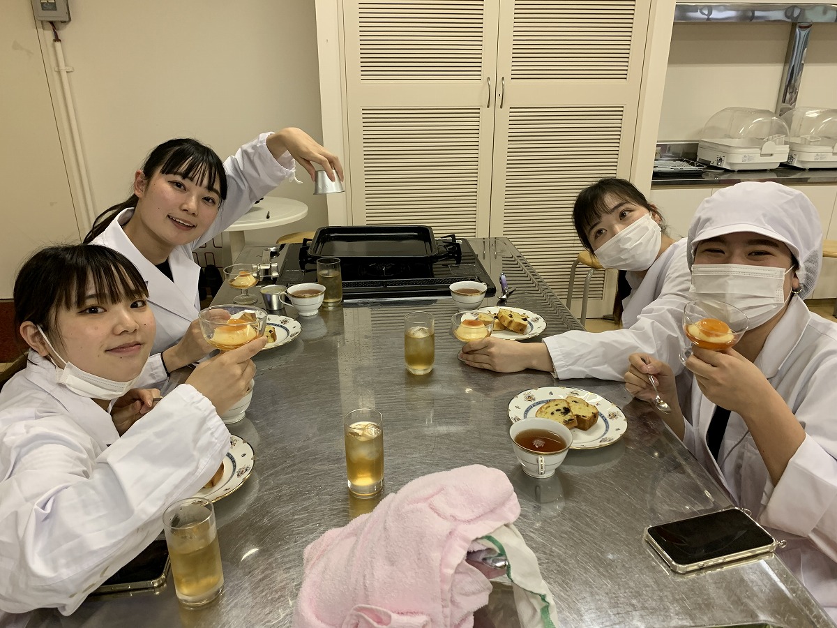 学生４