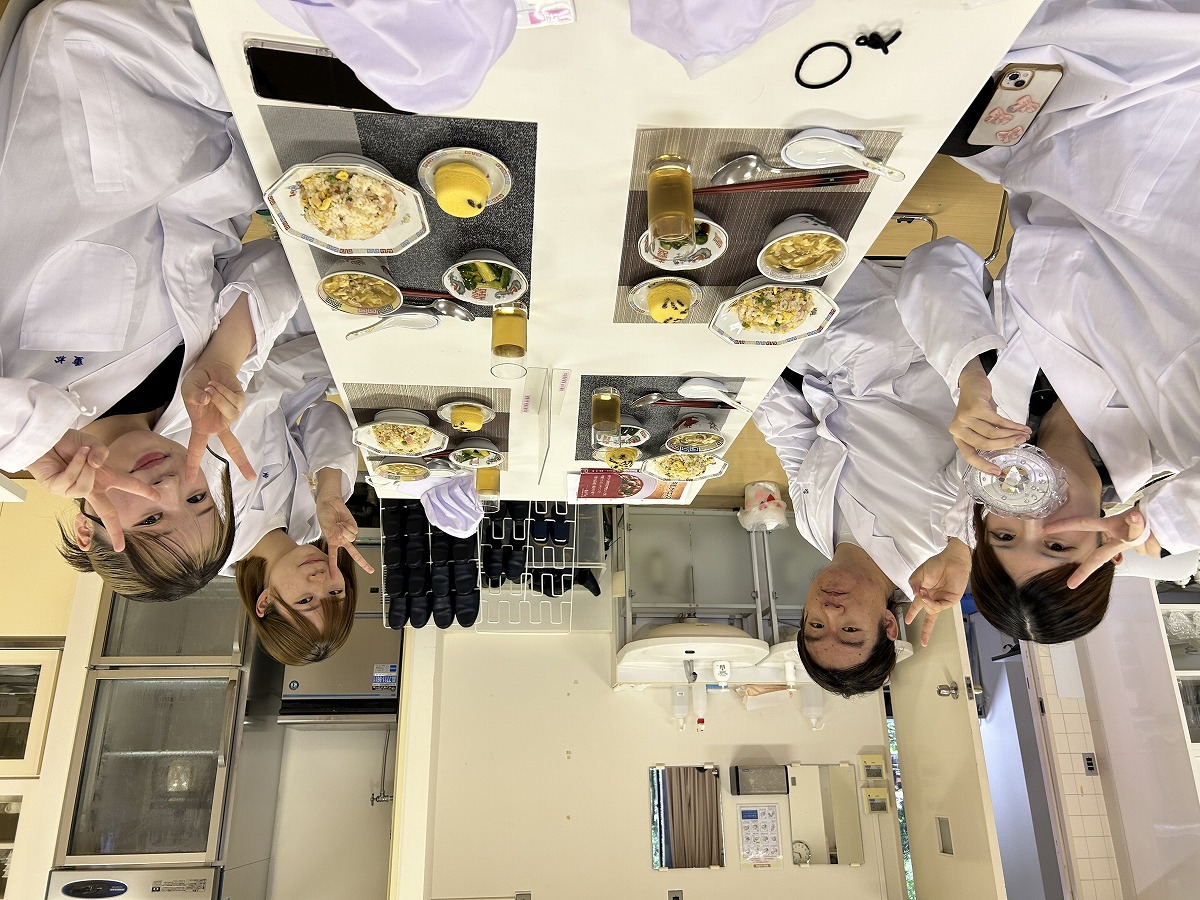 学生４