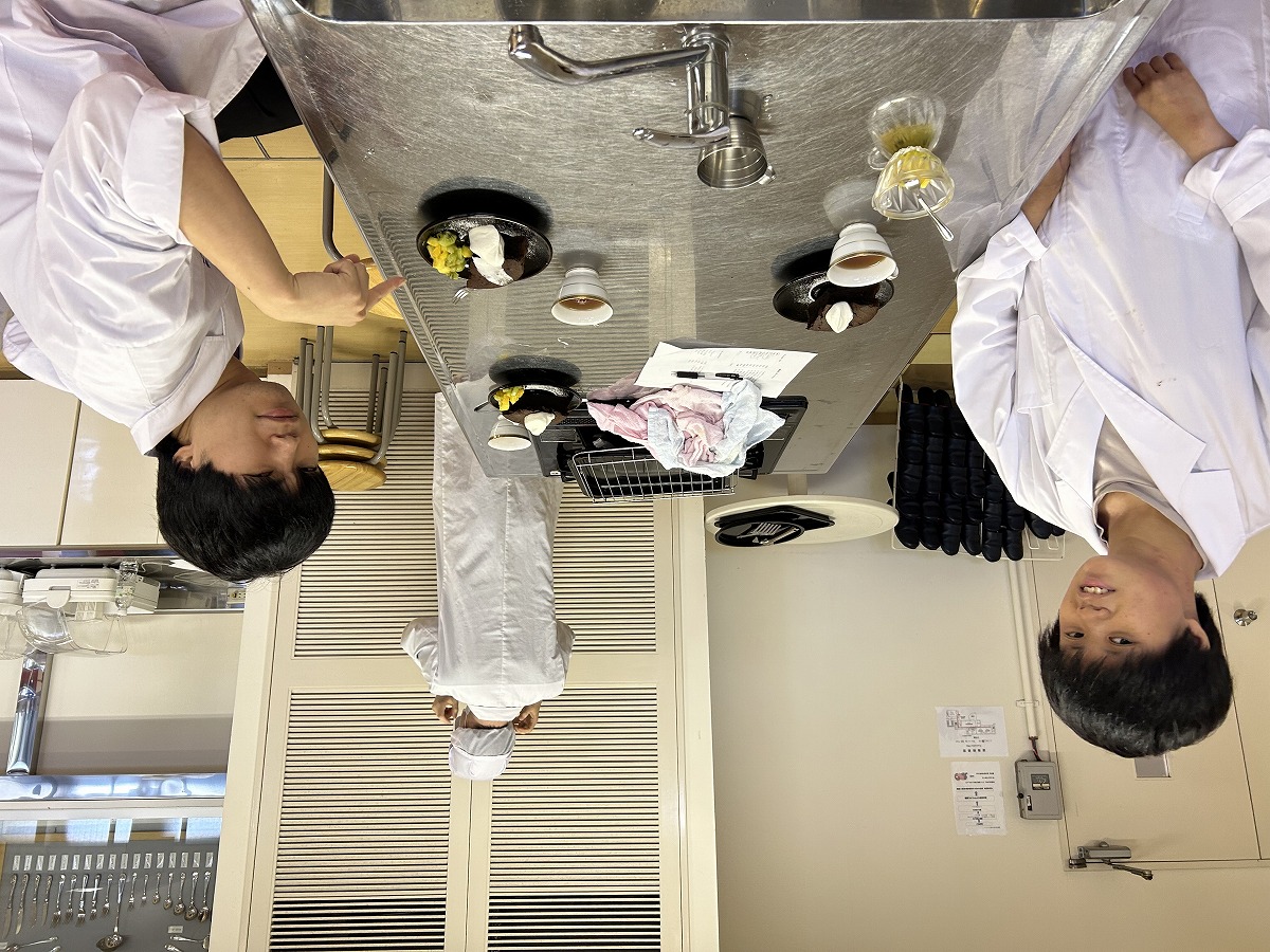 学生２
