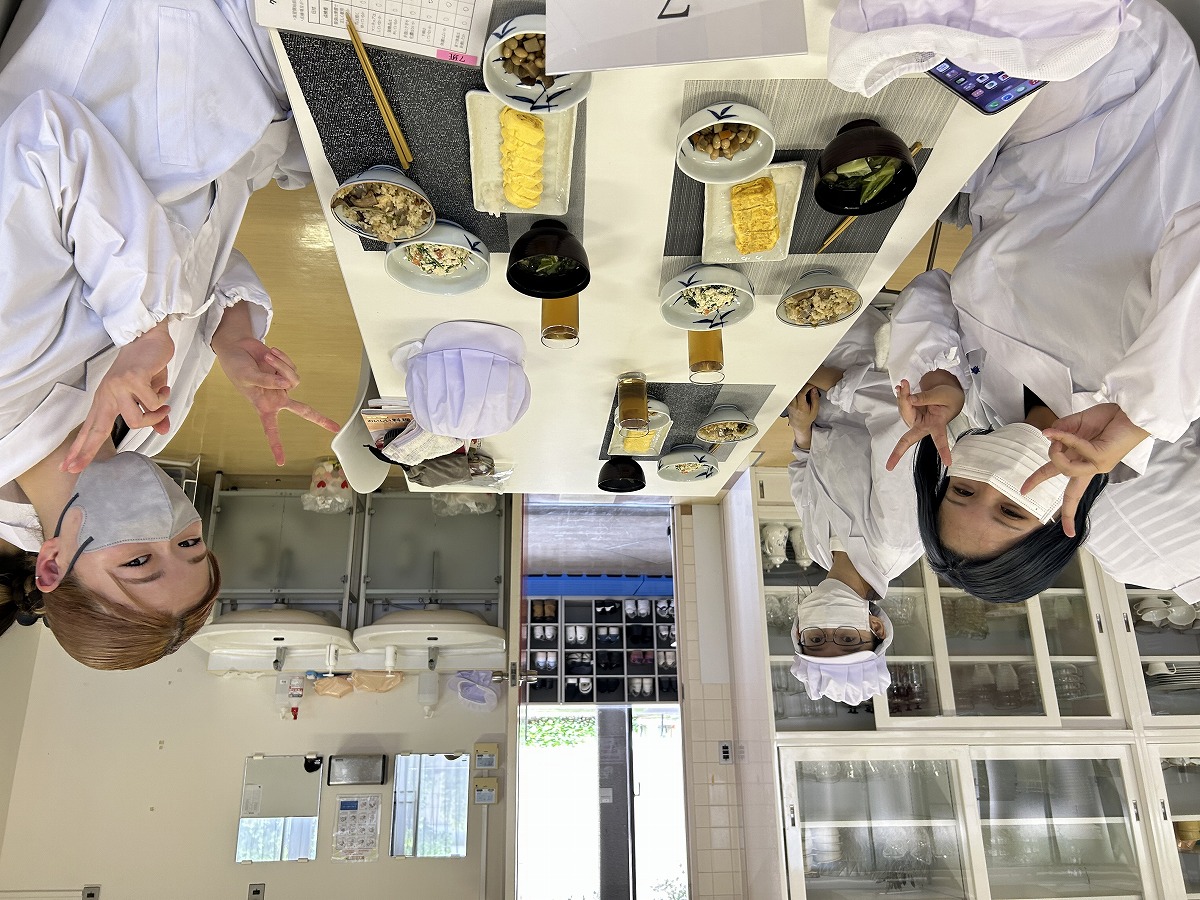 学生９