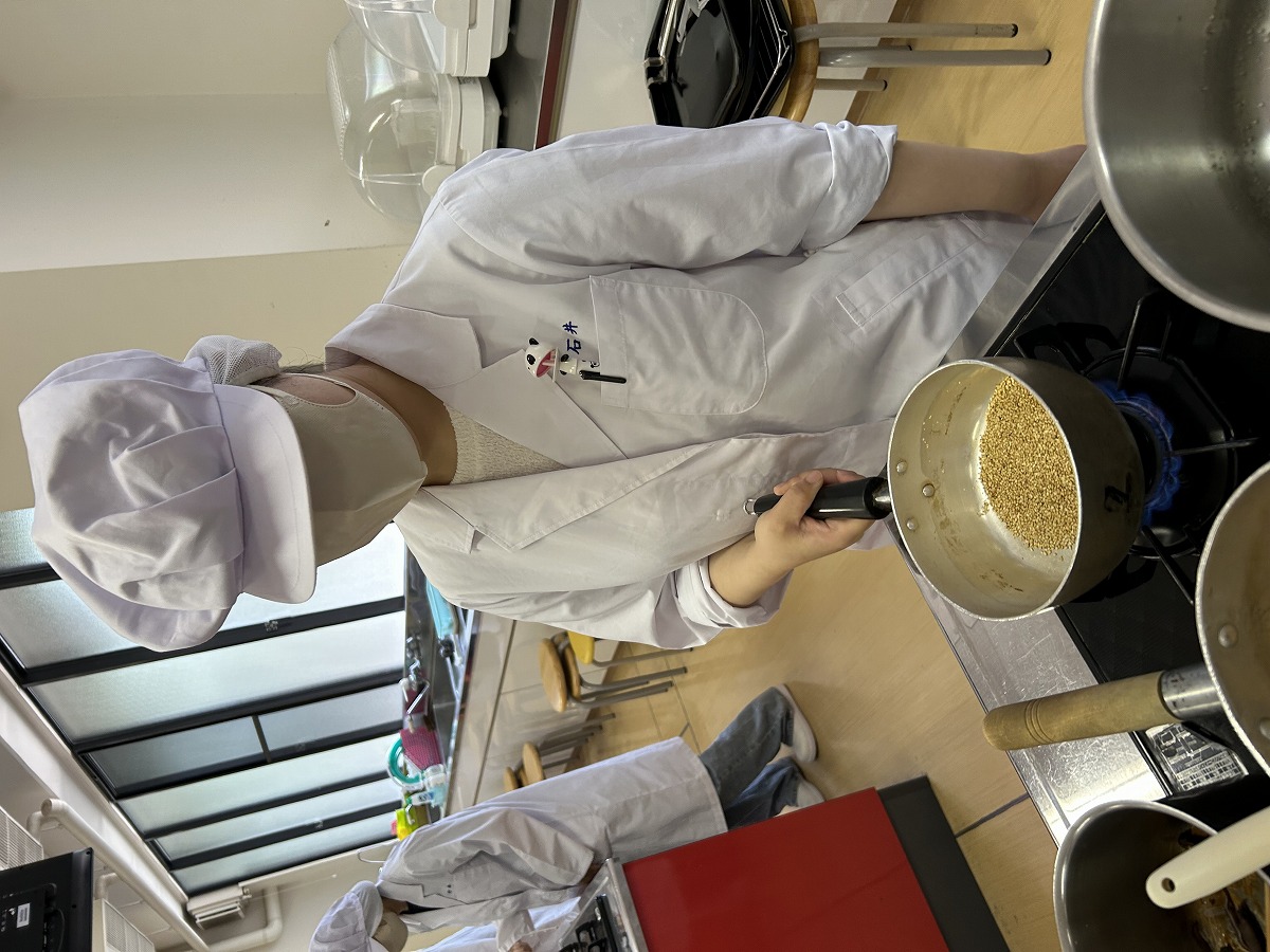ほうれん草胡麻和え１