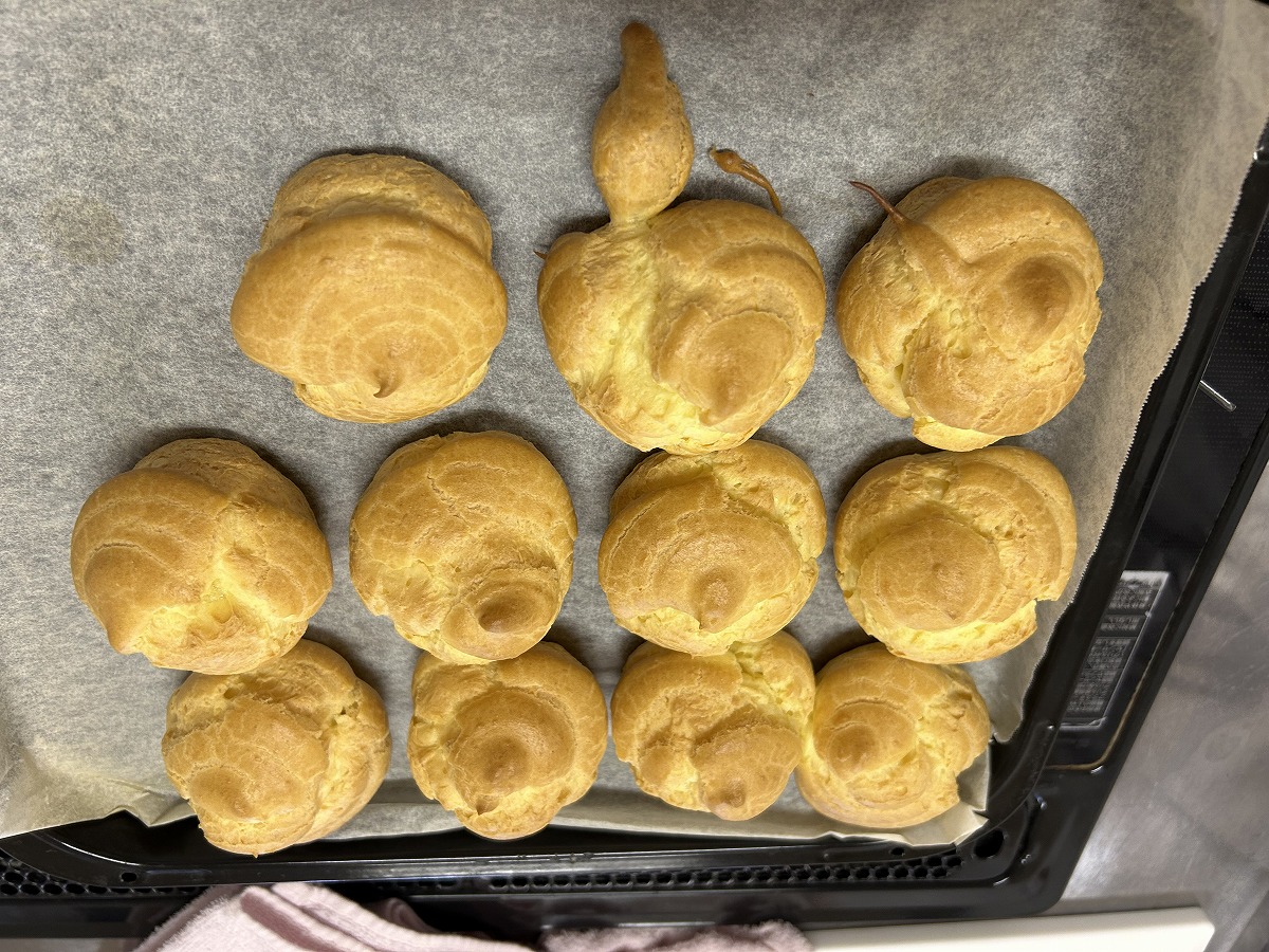 シュークリーム５