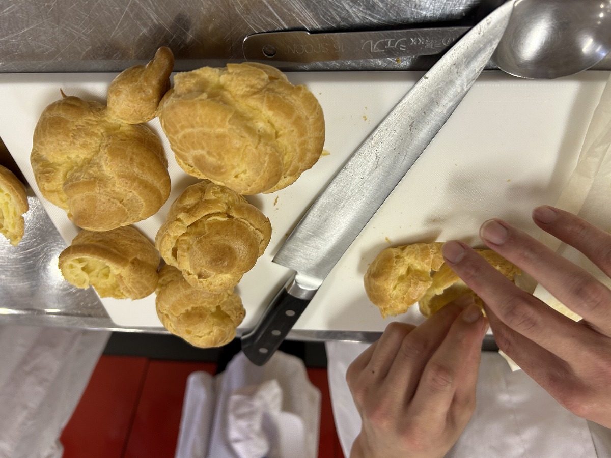 シュークリーム６