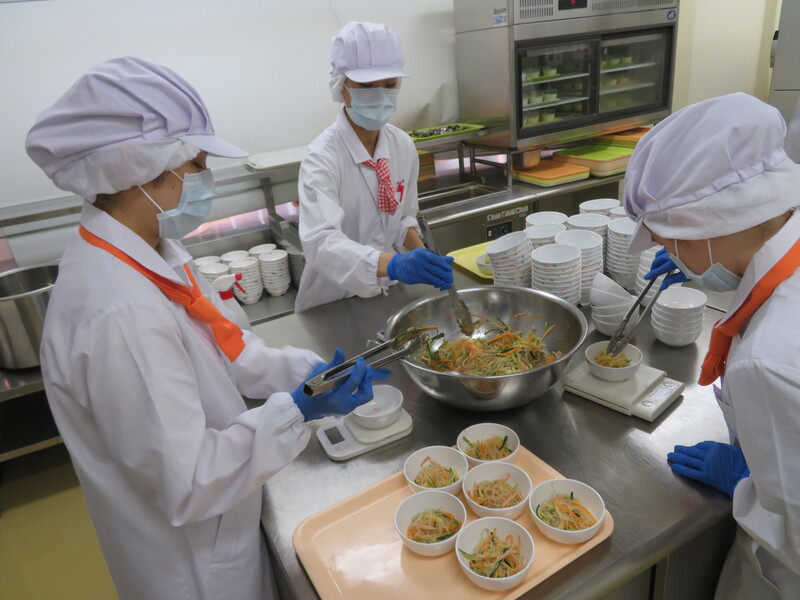 給食⑫.JPG