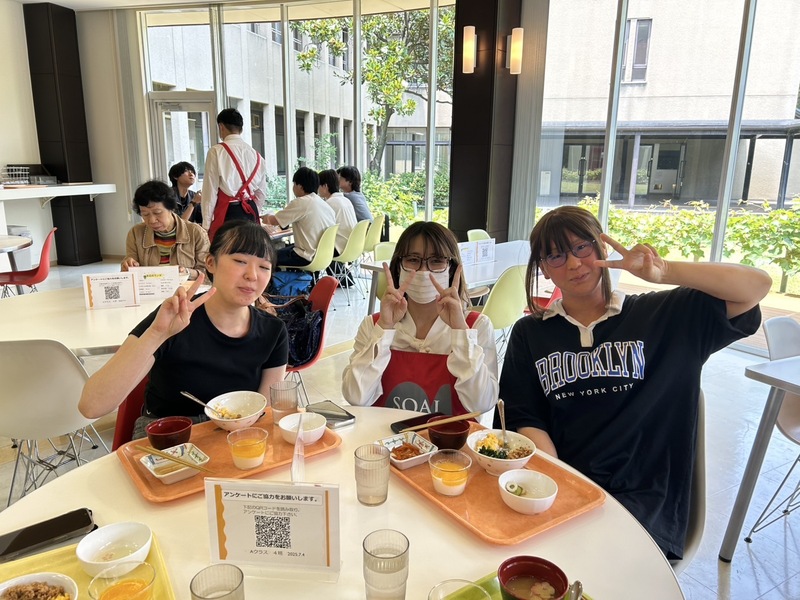 三食丼㉗.JPG