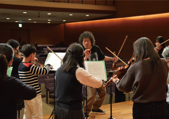 26_02_14_hakasetaro_juniororchestra_lesson2.jpg